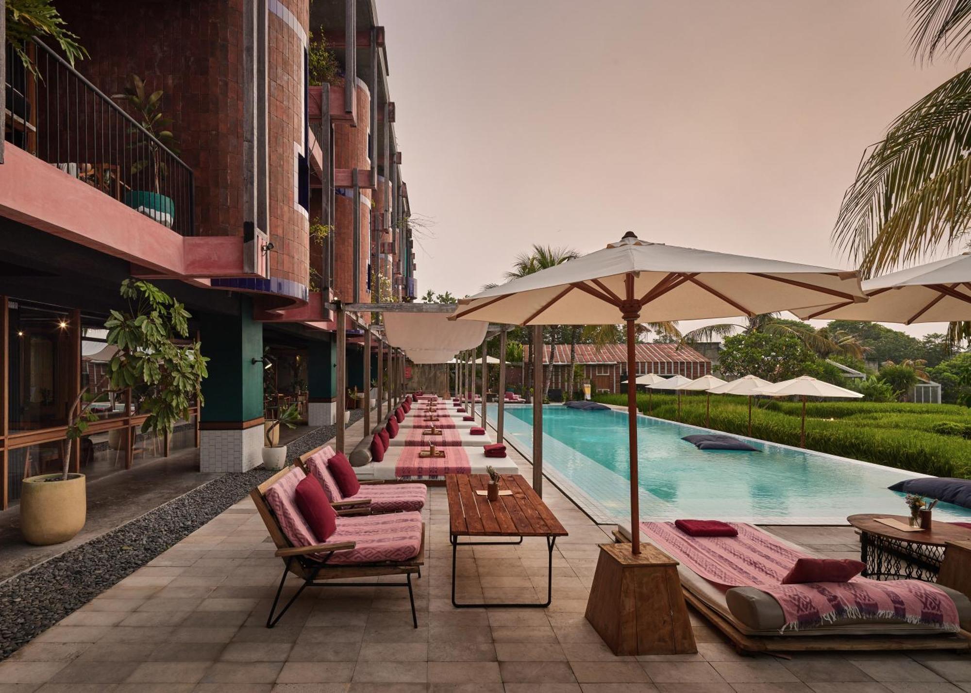 Shore Amora Canggu Екстериор снимка