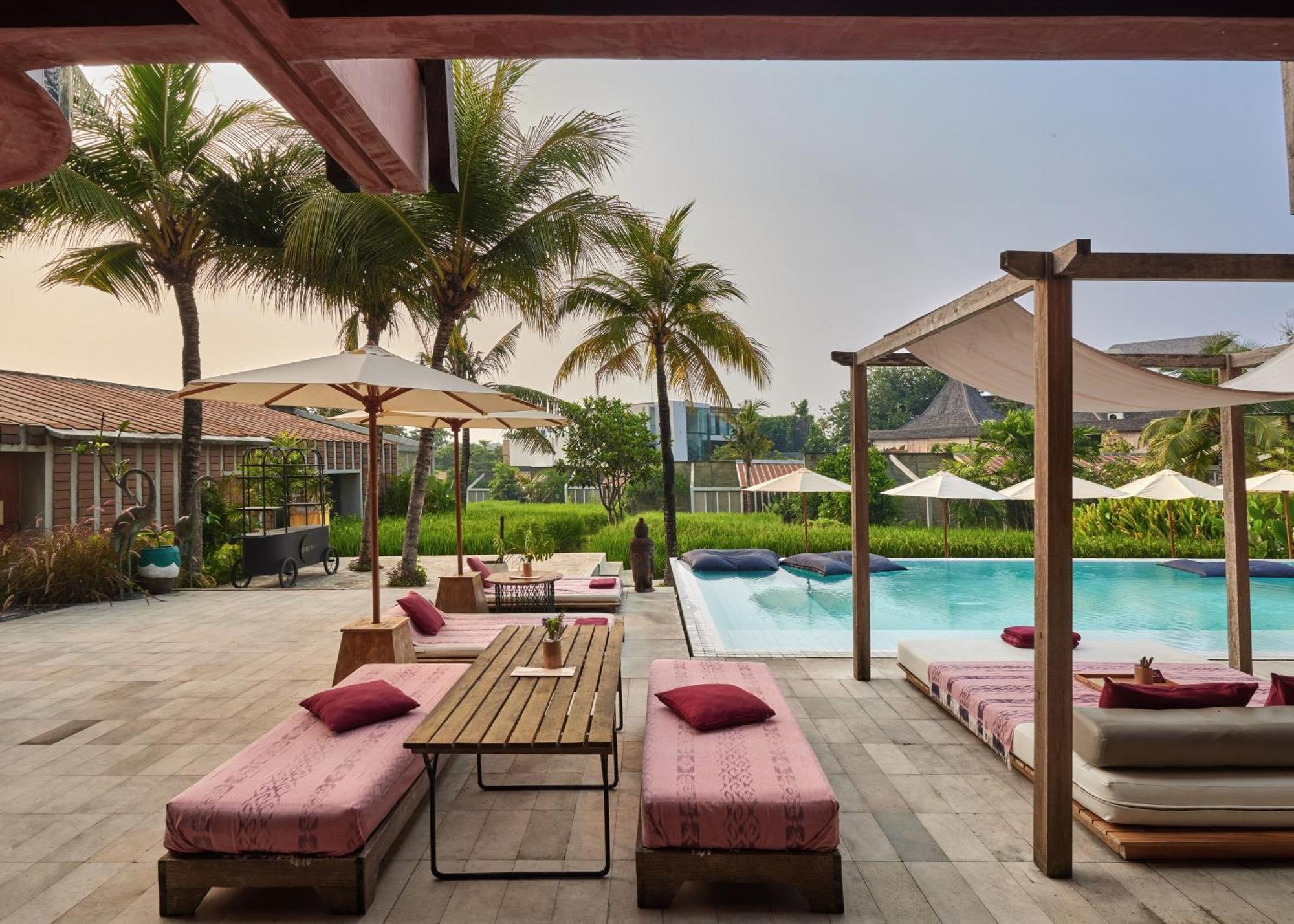 Shore Amora Canggu Екстериор снимка